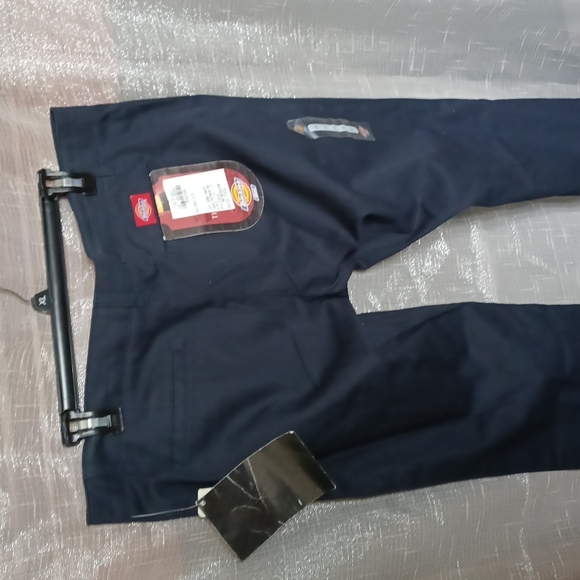 Dickies | The Worker Mid Rise Navy Bootcut Pants, Jr Sz 17 - Picture 2 of 5
